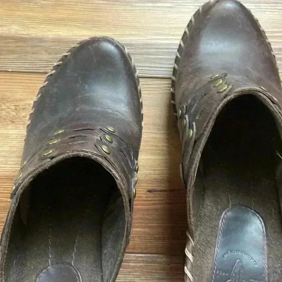 Frye Leather Clogs with braided detail dark brown size 7.5 - Picture 4 of 4